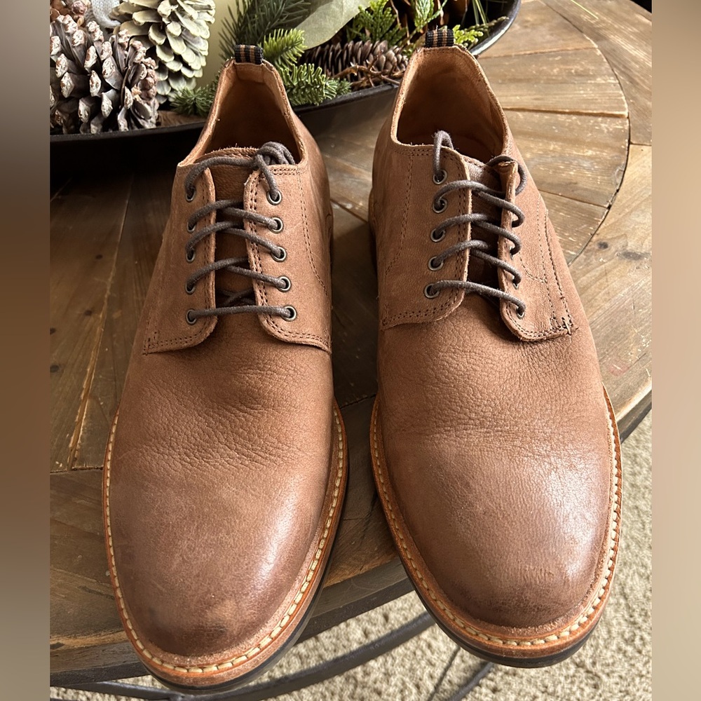 Men’s Dress Shoes. Cole Haan. Size 10.5